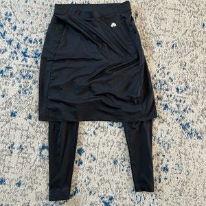 Snoga skirt with long leggings size small